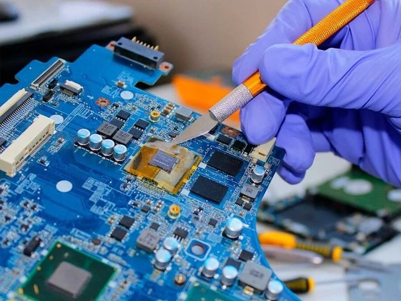 Chip level laptop repair service in Coimbatore